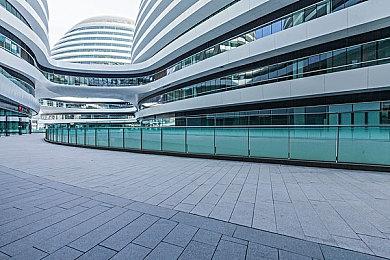 刘思慕出演《暗黑破坏神2：重制版》上市宣传片